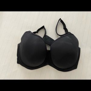 Black bra 36F